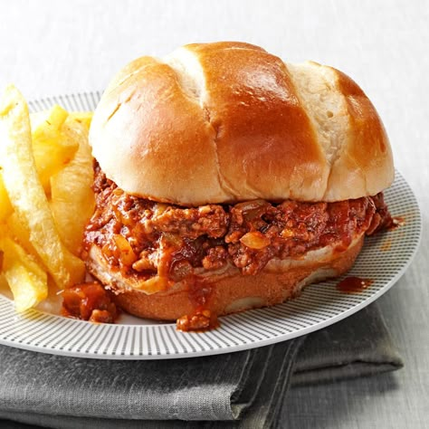 Tex-Mex Sloppy Joes Classic Sloppy Joe Recipe, Best Sloppy Joe Recipe, Slow Cooker Sloppy Joes, Homemade Sloppy Joe Recipe, Sloppy Joes Sandwich, Sloppy Joe Recipe, Homemade Sloppy Joes, Joe Recipe, Sloppy Joes Recipe