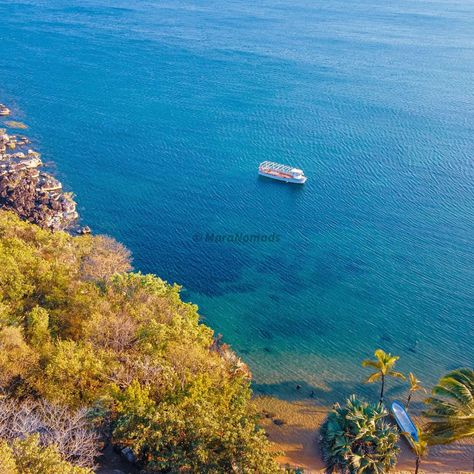 LAKE TANGANYIKA 🇹🇿 TANZANIA Arrived safely at the magnificent Lake Tanganyika Lake Tanganyika, Tanzania, Lake