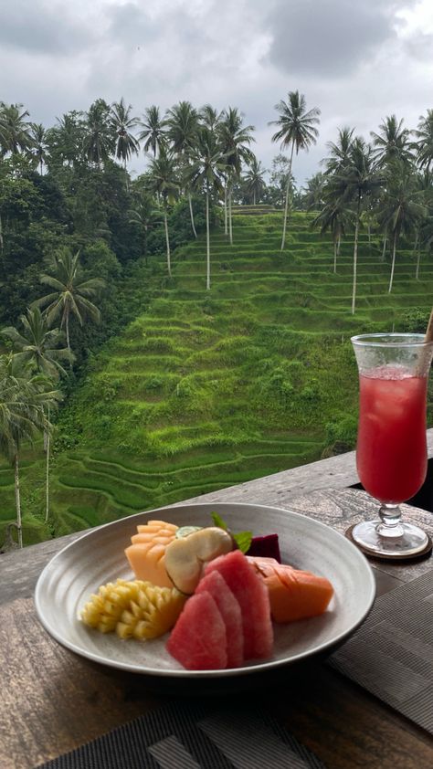 #aesthetic #bali Bali Fake Story, Bali Trip Aesthetic, Bali Vibes Aesthetic, Bali Birthday, Indigenous Clothing, Bali Aesthetic, Bali Life, 20th Bday, Jimbaran Bali