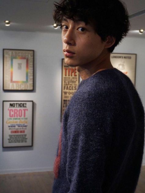 Sakaguchi Kentaro, Kentaro Sakaguchi, Japanese Actors, Man Crush Monday, Look At The Moon, Hey Man, Man Icon, Face Reference, Japanese Boy