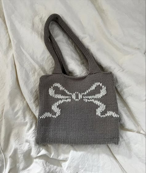 Trending Summer Nails 2023, Bows Aesthetic, Pattern Crochet Sweater, Trending Acrylic Nails, Hairstyles Crochet, Free Crochet Baby Blanket, Grey Tote Bag, Bow Crochet, Trending Summer Nails