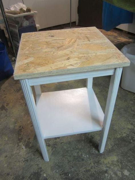 How to Tile a Table Top Wooden Table Diy, Tile To Wood Transition, How To Make Tiles, Small Table Decor, Tile Top Tables, How To Tile, Vintage Furniture Makeover, Plywood Table, Refinish Furniture