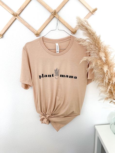 Homebody Shirt, Boho Sweatshirt, Good Vibes Shirt, Plant Mama, Etsy Ideas, Neutral Style, Mama Tee, Oversized Graphic Tee, Cute Graphic Tees