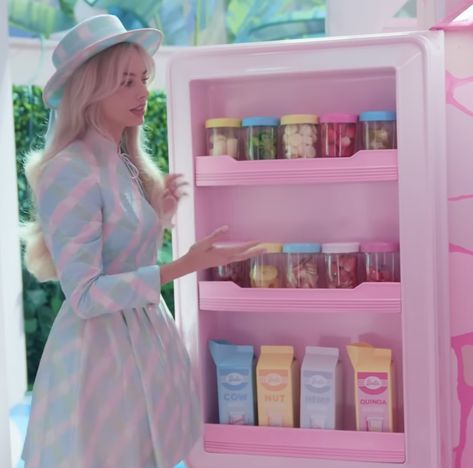 Barbie Dreamhouse Adventures Aesthetic, Margot Robbie Barbie Movie, Adventures Aesthetic, Movie Behind The Scenes, Barbie Land, Barbie Dreamhouse, Girly Movies, Adventure Aesthetic, Barbie Movie