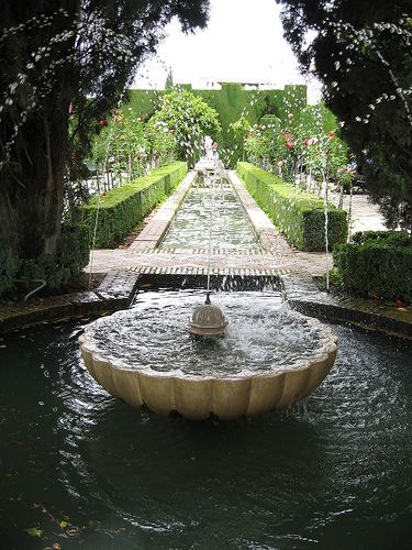 Generalife Gardens, Indian Garden, Alhambra Granada, Persian Garden, Paradise Garden, Waterfall Features, Formal Garden, Water Features In The Garden, Garden Fountains