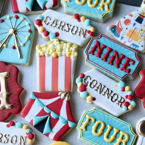 Baked by Becca on Instagram: "Double the circus fun for Carson & Connor 🎪🎡🍿 #circuscookies #carnivalcookies #circusparty #carnivalparty #cottoncandycookie #popcorncookie #ferriswheelcookies #friscocookies #planocookies #prospercookies #mckinneycookies" Carnival Cookies Ideas, State Fair Cookies Decorated, Carnival Birthday Cookies, Carnival Decorated Cookies, Circus Decorated Cookies, Carnival Theme Cookies Decorated, Circus Themed Cookies, Carnival Cookies Decorated, Digital Circus Birthday Party