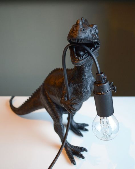 boys room Dino Lamp, Dinosaur Room Decor, Dinosaur Bedroom, Dinosaur Room, Diy Lampe, Ceramic Light, Diy Lamp, Kids' Room, Boy's Room