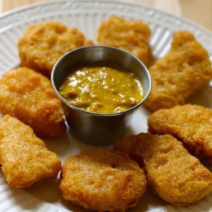 Homemade McDonald's Hot Mustard Mcdonald's Hot Mustard Recipe, Hot Mustard Recipe, Mcdonalds Hot Mustard, Mcdonalds Recipes, Refreshing Salads, Hot Mustard, Mustard Dipping Sauce, Mustard Recipe, Homemade Condiments