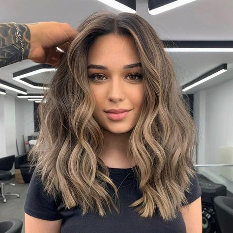 Haircut Selfie, Photo Hijab, Rambut Brunette, Brown Hair Inspo, Brunette Hair With Highlights, Cute Hairstyle, Brunette Balayage Hair, Brown Hair Balayage, Blonde Hair Inspiration