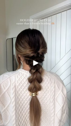 Short Homecoming Hair, Wacky Hair Days, Bridal Hair Updo, Homecoming Hairstyles Updos, Hair Braid Videos, Easter Hair Bow, Easy Braids, Holiday Hairstyles, Kids Braided Hairstyles