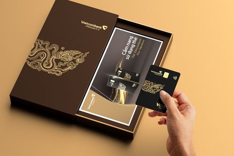 Credit Card Design, Money Design, Graphic Design Packaging, Web Instagram, Black Card, Brand Identity Design, Identity Design, Galaxy Wallpaper, Innovation Design