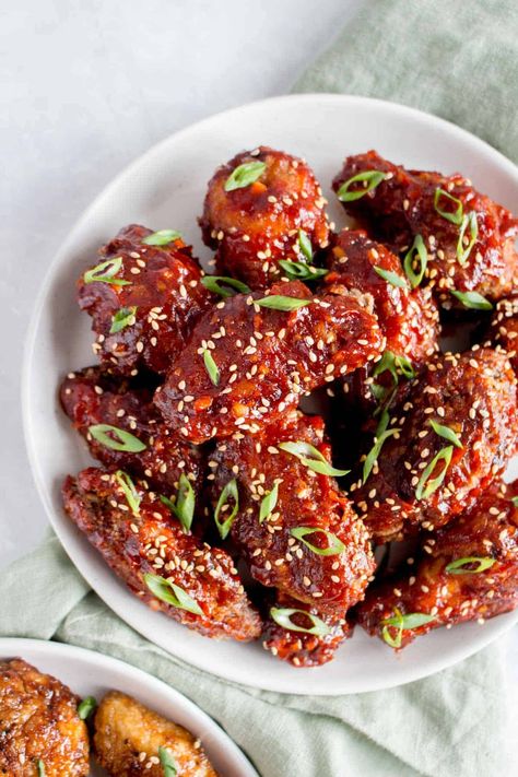 Crispy Korean Fried Chicken | Yangneyom Chicken Crispy Sesame Chicken, Korean Fried Chicken Wings, Korean Chicken Wings, Garlic Fried Chicken, Instant Pot Recipes Easy, Chicken Chopped Salad, Korean Chicken, Pot Recipes Easy, Sesame Sauce