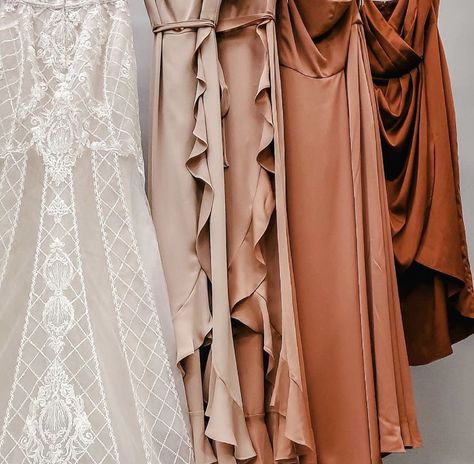 Ombre Bridesmaid Dresses Fall, Coral Wedding Colors Scheme, Bridesmaid Dress Color Schemes, Ombre Bridesmaid Dresses, Cambridge Mill, Beige Wedding Dress, Beige Bridesmaids, Light Pink Bridesmaid Dresses, Bridesmaid Dresses Gowns