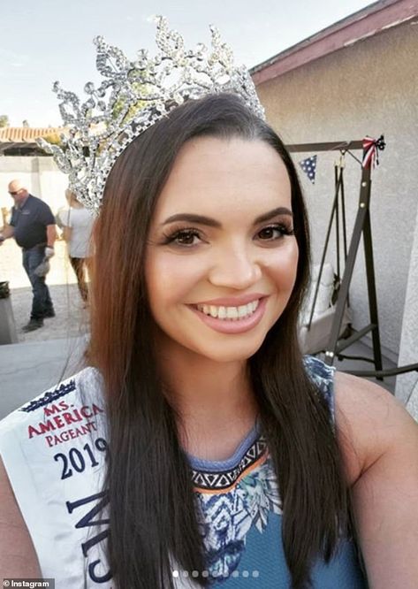 Williams, a fitness instructor from Las Vegas posted a video to her Facebook page, complai... Ms America, Fitness Instructor, Right Wing, A Video, Nevada, This Weekend, Las Vegas, California, T Shirts For Women