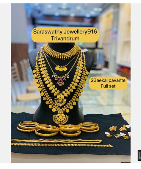 Kerala Jewellery Necklaces, Kerala Gold Jewellery, Kerala Jewellery, Indian Gold Necklace Designs, 22k Gold Necklace, Kerala Wedding, Indian Bridal Jewelry Sets, Gold Necklace Indian, Jewelry Designing