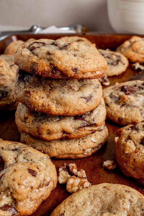 These thick and chewy chocolate chip walnut cookies have the perfect balance of sweet and salty! Loaded with melty chocolate and buttery walnuts, this easy cookie recipe is sure to become a family favorite! Choc Chip Walnut Cookies, Chocolate Chip With Walnut Cookies, Walnut And Chocolate Chip Cookies, Cinnamon Walnut Cookies, Chocolate Chunk Walnut Cookies, Chocolate Chip Walnut Cookies Recipe, Chocolate Chip Cookies With Walnuts Recipes, Chocolate Chip Cookies With Nuts Recipes, Oatmeal Walnut Chocolate Chip Cookies