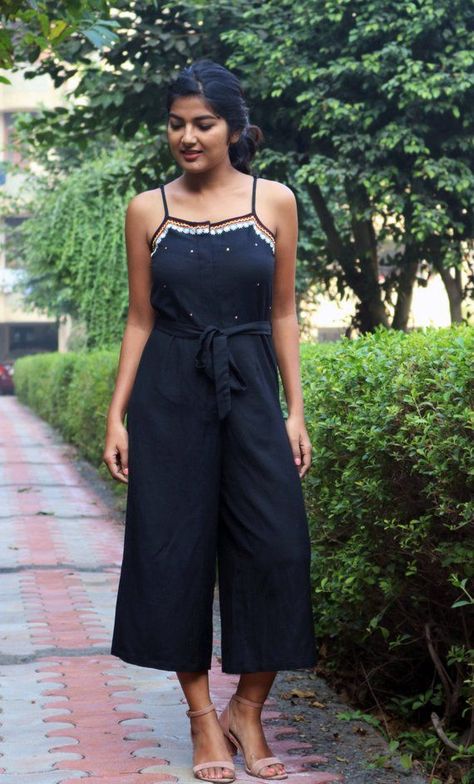 b5a1fc2085986034e448d2ccc5bb9703desc44361775ri Celebrity Jumpsuit, Cotton Jumpsuits For Women, Jumpsuit Linen, Cotton Short Dresses, Indian Celebrity, Hand Embroidery Dress, Cotton Jumpsuit, Linen Jumpsuit, Travel Dress