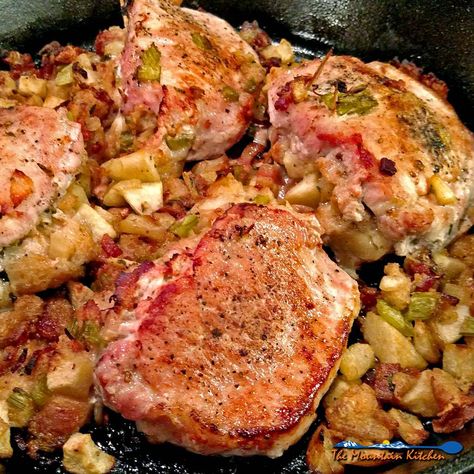 These pork chops with apple bacon stuffing are delicious! Pork chops stuffed with a bread, apple and bacon stuffing, seared and then baked to perfection. | TheMountainKitchen.com Stuffing Apple, Apple Stuffed Pork Chops, Easy Crockpot Pork Chops, Apple Pork Chops Baked, Apple Pork Chop Recipes, Bacon Stuffing, Delicious Pork Chops, Baked Stuffed Pork Chops, Baked Boneless Pork Chops