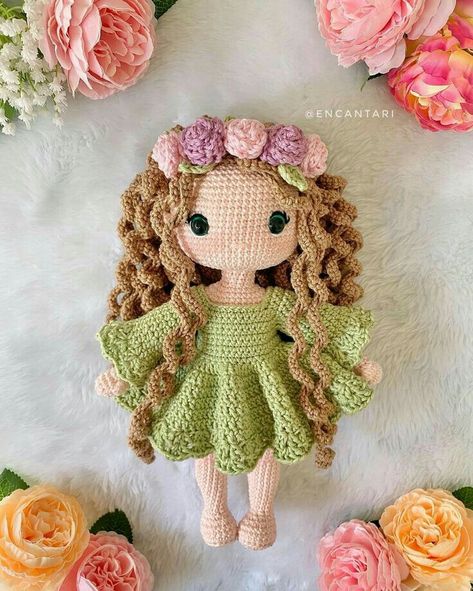 Crochet Doll Tutorial, Easy Crochet Animals, Crochet Fairy, Crochet Dolls Free Patterns, Pola Amigurumi, Kawaii Crochet, Fun Crochet Projects, Diy Crochet Projects, Crochet Doll Pattern