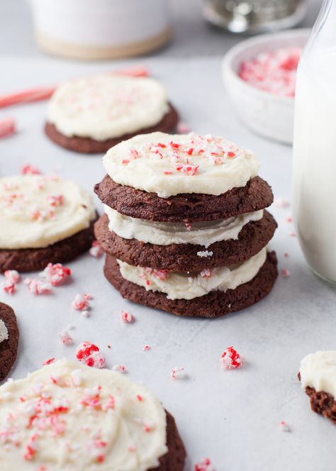 Discover the joy of holiday baking with peppermint-frosted chocolate cookies. These are rich with extra soft centers and chewy edges. These cookies are perfect for all of your holiday get-togethers! Chocolate Christmas Cookies, Peppermint Cookies, Holiday Cookie Recipes, Cookies Recipes Christmas, Semisweet Chocolate, Mint Chocolate, Holiday Cookies, Holiday Baking, Chocolate Cookies