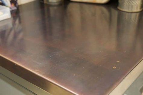 Brass & Copper Worktops: Pros & Cons | Sustainable Kitchens Copper Worktop, Vw Interior, Sustainable Kitchen Design, Bohemian Style Kitchen, Copper Counter, Kitchen Brass, Bronze Kitchen, Brass Furniture, Aged Copper