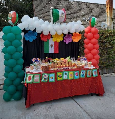 Red Sequin Tablecloth, Mexican Backdrop, Giant Foam Flowers, Metal Backdrop Stand, Mexican Flag Colors, Mexican Themed Party, Metal Backdrop, Event Decor Ideas, Party Decorations Table