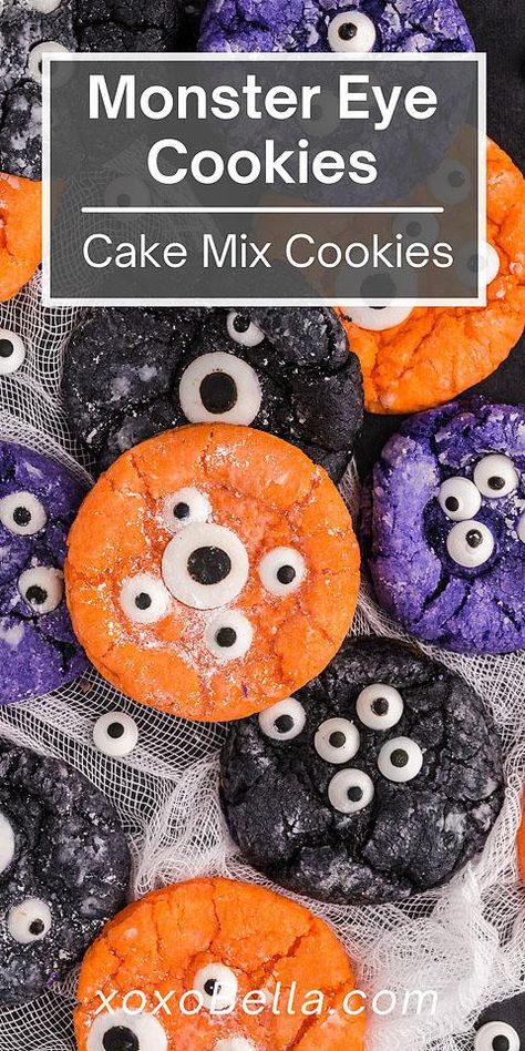 You might like to add these Halloween monster eye crinkle cookies to your Halloween plans this year! The great thing about making spooky Halloween treats is how fun they are. You know what I love about these colourful monster cookies? Well apart from eating them, of course. I love how easy they are to make. These are cake mix Halloween cookies. There are lots of easy Halloween cookie decorating ideas to choose from, but this one is a real favourite. #halloween #cookies #monster #eyes #cakemix Making Halloween Cookies, Cookies Crinkle, Halloween Cookie Decorating, Cookies Monster, Easy Halloween Cookies, Halloween Table Centerpieces, Halloween Cookie Recipes, Purple Food Coloring, Holiday Platters