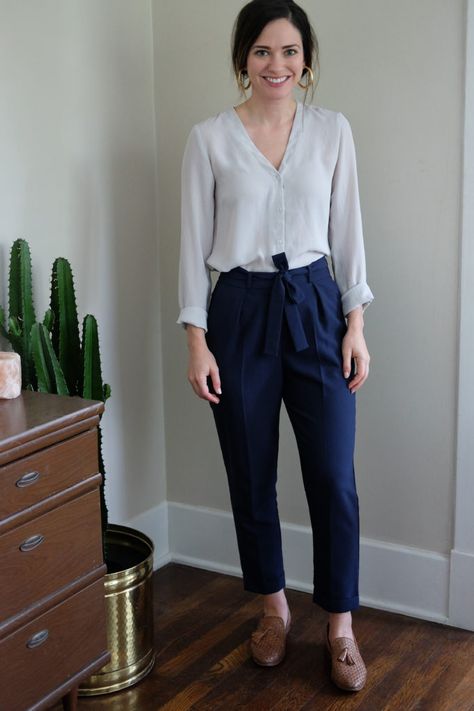 What Do You Wear to Work? Six Readers Share Their Real-Life Looks | A Cup of Jo Workwear Outfits, Work Attire Women, Perfect Winter Outfit, Summer Work Outfits, Fall Outfits For Work, Stylish Work Outfits, Winter Outfits For Work, Casual Work Outfits, Work Outfits Women