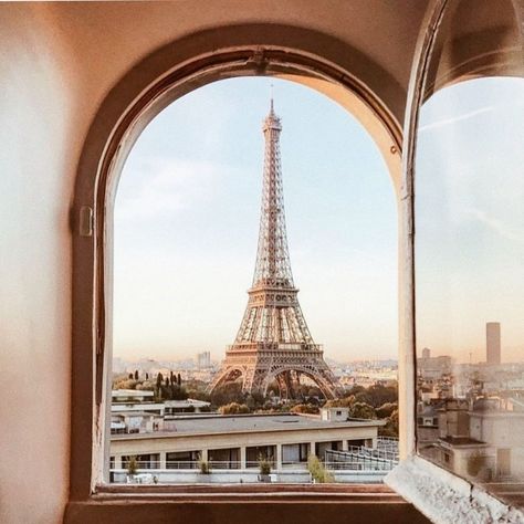 🕊 S H A D I 🕊’s Instagram profile post: “Missing Paris 🕊. . . . . #paris #parisfashionweek #parisfrance #travelphotography #parisphoto #wunderlust #travel #travelling…” Paris View, Paris Aesthetic, Beige Aesthetic, Paris Photos, Travel Lifestyle, Travel Aesthetic, Beautiful Destinations, Paris France, Paris Skyline