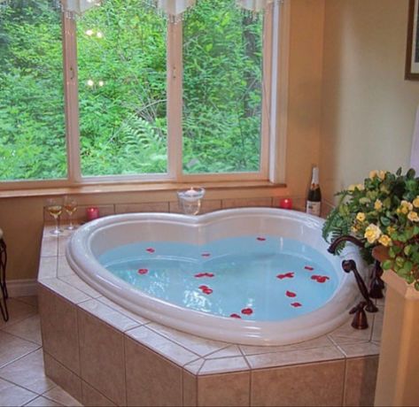 Bathtub Aesthetic, Dream Bathtub, Romantic Bath, Beds For Small Spaces, Dream Bath, Jacuzzi Tub, Romantic Decor, Breakfast Room, House Inspo