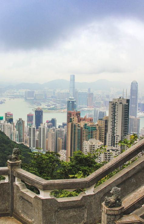 8 May 2016 View from Victoria's Peak, Hong Kong Central. 20 minutes and we were gone. The Peak Hong Kong, Victoria Peak Hong Kong, Hong Kong Travel Tips, Macau Travel, Repulse Bay, Hong Kong Food, Photos Travel, Hong Kong Travel, Travel Photography Inspiration