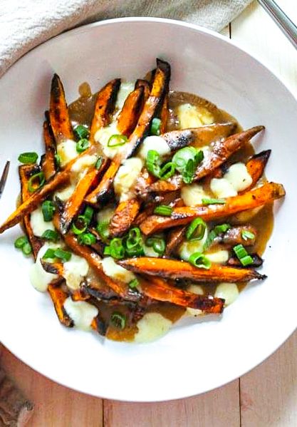 Poutine Recipe, Vegetarian Gravy, Recipes For Two, Cheese Curds, Poutine, Seasonal Recipes, Sweet Potato Recipes, Sweet Potato Fries, Side Recipes