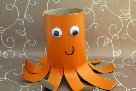 Octopus Image, Sea Creatures Crafts, Junk Modelling, Egg Boxes, Modelling Ideas, Under The Sea Crafts, Toilet Roll Craft, Quick And Easy Crafts, Nursery Activities