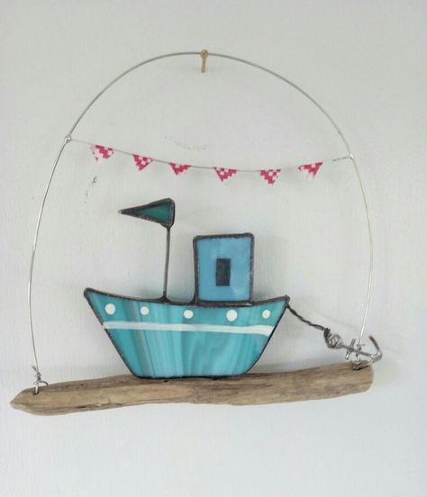 Stained Glass Sailboat, Glass Boat, Glass Suncatchers, Fused Glass Ornaments, Stained Glass Ornaments, Stained Glass Window Hanging, Driftwood Crafts, Stained Glass Diy, Stained Glass Crafts