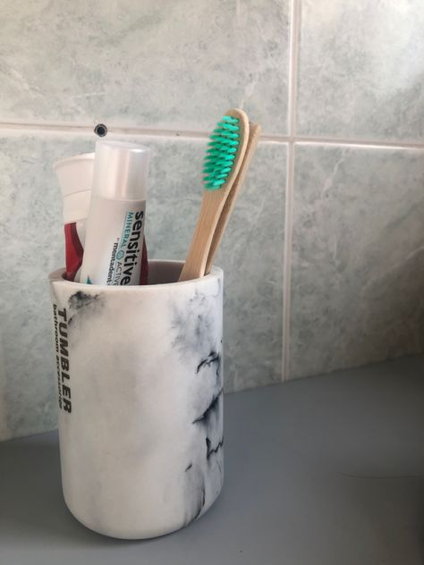 Cute Toothbrush Aesthetic, Brushing Teeth Aesthetic, Toothbrush Aesthetic, Teeth Aesthetic, Brush Teeth, Usa House, Girls Stuff, Bamboo Toothbrush, Face Photo