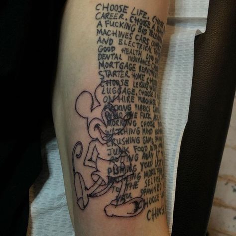 Choose A Life Trainspotting Tattoo, Trainspotting Tattoo, Trainspotting Quotes, Film Tattoo, Tattooed People, Tattoo People, Text Tattoo, Trainspotting, Jewelry Tattoo