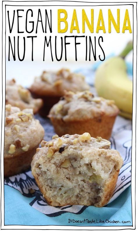 Vegan Banana Nut Muffins, Muffin Vegan, Patisserie Vegan, Healthy Banana Muffins, Nut Muffins, Banana Nut Muffins, Vegan Muffins, Tofu Scramble, Vegan Banana