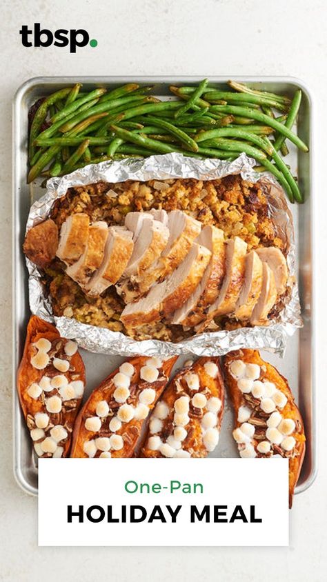 Cooking for a small gathering? Eating Thanksgiving or Christmas dinner out but still want a fridge full of leftovers? You’ll love how easy it is to make a whole holiday feast—complete with turkey, stuffing, green beans and candied sweet potatoes—all on one sheet pan. Holiday Cooking Thanksgiving, Holiday Cooking Christmas, Sheet Pan Dinners Recipes, Candied Sweet Potatoes, Turkey Stuffing, Thanksgiving Dinner Recipes, Holiday Meal, Christmas Food Dinner, Turkey Dinner