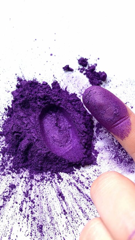 aurorish_com on Instagram: Sparkly Violet 🔮🤩💜 #violet #mica #micapowder #pigmentpowder #newcolor #sparkly #shimmer #eyeshadow #soapmaking #resin #resinpigment… Purple Makeup, Shimmer Eyeshadow, Pigment Powder, Mica Powder, Makeup Shop, Outdoor Ideas, Rocks And Crystals, New Color, Violet