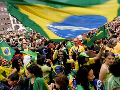 Brazil Photos, Brazilian Flag, National Park Photos, Soccer Match, World Cup 2014, Soccer Games, We Are The World, Soccer Fans, Sports Bar