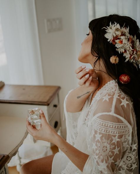 Happy 1st wedding anniversary to Nikki & Conner! Nikki’s wedding photos were on a lot of your mood boards for 2024 and this style is still one of my favourite looks to create, a half flower crown with cascading flowers. 🌷 Double tap if you would love this look for your wedding day ♥️ Photography @michelleyoussif Bride @niki_maus Dress @ruedeseinebridal #bridalhairgoals #weddinghairinspo #weddinghairinspiration #bridalhair #bohobridalhair #bridalhairaccessories #bridalhair #weddinghai... Half Flower Crown, Happy 1st Wedding Anniversary, Half Flower, Wedding Day Photography, Boho Bridal Hair, Cascading Flowers, 1st Wedding Anniversary, Day Photography, Wedding Hair Inspiration