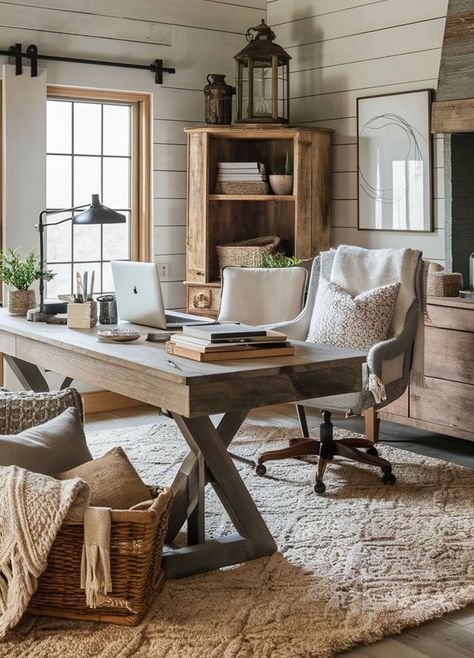 Large Farmhouse Desk, Shiplap Office Ideas, Farmhouse Home Office Ideas For Women, Executive Office Decor For Women, Cozy Modern Office, Home Office Inspiration Farmhouse, Modern Country Office, Country Cottage Office, Vintage Farmhouse Office