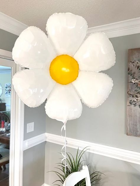 Hippie Party Centerpieces, Daisy Flower Balloon, Balloon Daisy, Daisy Party Decorations, Daisy Award, Daisy Balloons, Daisy Centerpieces, Flower Balloons, 40 Balloons