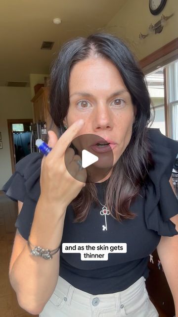 Melanie Sandford on Instagram: "This is the best recipe in my opinion for helping with dark circles, fine lines, and wrinkles: castor oil, and frankincense oil. I just use a roller ball bottle fill it up to the top with castor oil and put 5 to 7 drops of frankincense, depending on the sensitivity of your skin. Start with less to test it out because frankincense has an astringent nature. The castor &frank oil I am using here is by @gurunanda.official the rollerball bottles you can get on Amazon or at Whole Foods. The link to the products is in my bio in my storefront. #darkcircles #skincarenatural #holisticbeauty" Castor Oil And Frankincense Roller Ball Recipe, Caster Oil For Face Skin Care, Castor Oil And Frankincense For Face, Castor Oil For Wrinkles Faces, Castor Oil And Frankincense Recipe, Castor Oil And Frankincense, Facial Serum Diy, Castor Oil For Face, Essential Oil Lip Balm