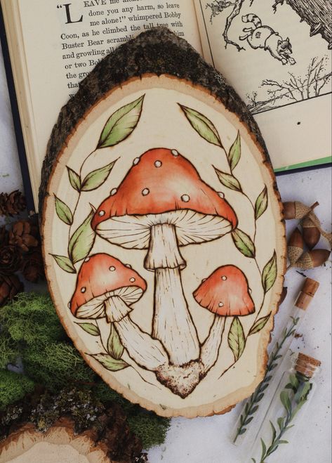 Wood Burning Mushroom Design, Wood Burning Mushroom Art, Mushroom Wood Burning Ideas, Wood Burn Mushroom, Painted Wood Burning Art, Wood Burned Mushroom, Woodburning Mushroom, Mushroom Wood Painting, Wood Burn And Paint