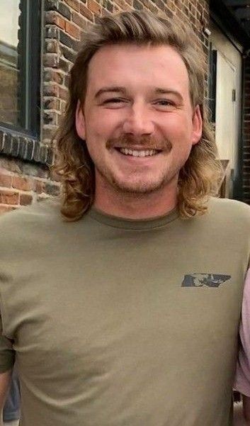 Morgan Wallen Mullet, Morgan Wallen Haircut, Morgan Wallen Song Quotes, Best Country Singers, Mullet Haircut, Morgan Wallen, Cute N Country, Country Men