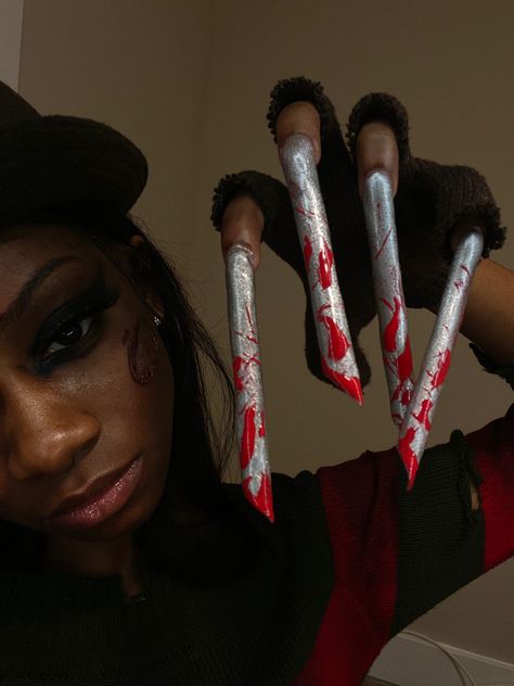 XXXL Nails Halloween Freedy Kruegar Glove Nail Tech Creativity Follow My Instagram @Nails.By.Adoree📍Newark NJ Saw Nails Halloween, Freddy Nails, Horrible Nails, Freddy Krueger Nails, Xxxl Nails, Newark Nj, Nails Halloween, Instagram Nails, Halloween Nail