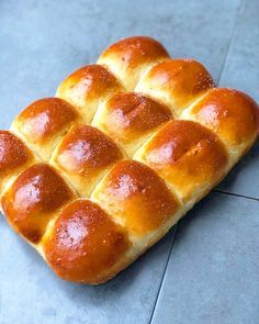 Zimbabwean Buns (Butter Rolls/ Mabhanzi) – Ivy's Kitchenette (A Taste of Zimbabwe) Zimbabwean Food, Zimbabwe Food, Butter Rolls, Butter Roll, Baker Man, Nice Food, Sweet Buns, Easy Cheesecake Recipes, Asian Countries