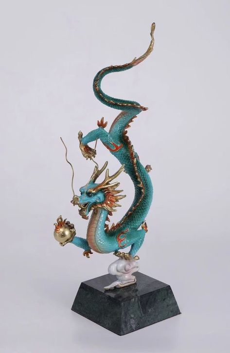 Chinese Sculpture, Dragon Chino, Joker Artwork, Chinese Art Painting, Asian Dragon, Dragon Sculpture, Chinese Mythology, Dragon Statue, Dragon Rider