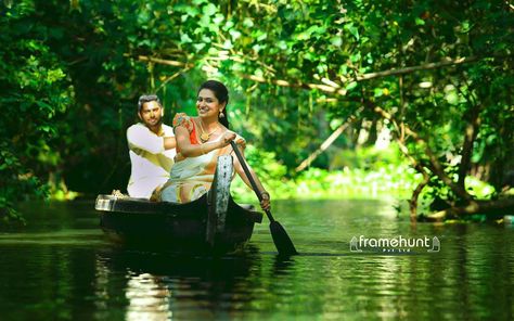 Boat Couple Photoshoot, Boat Photoshoot, Great Marriage, Kerala Wedding Photography, Kerala Wedding, Pre Wedding Shoot Ideas, Beach Themed Party, Cute Couples Photography, Honeymoon Packages